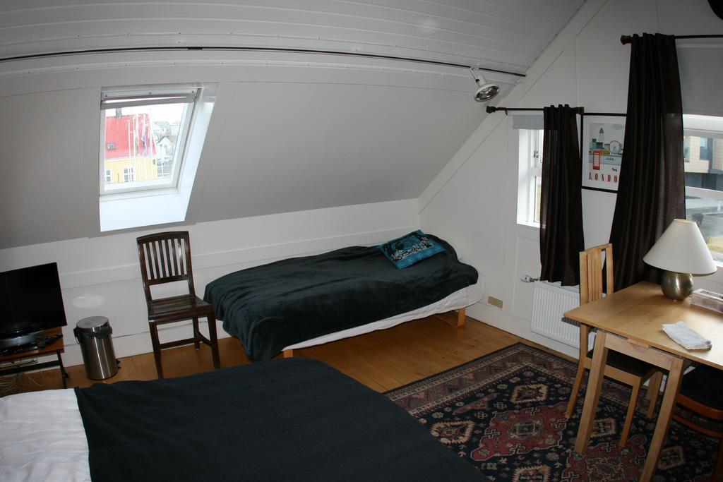 Hafnarfjörður Harbourfront Guesthouse الغرفة الصورة